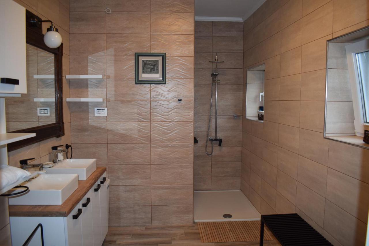 Apartman Komfor Premium ซูโบติกา ภายนอก รูปภาพ