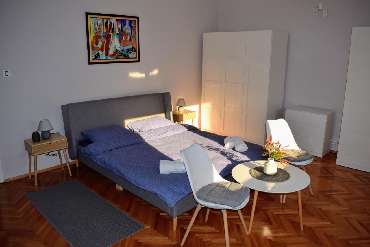 Apartman Komfor Premium ซูโบติกา ภายนอก รูปภาพ