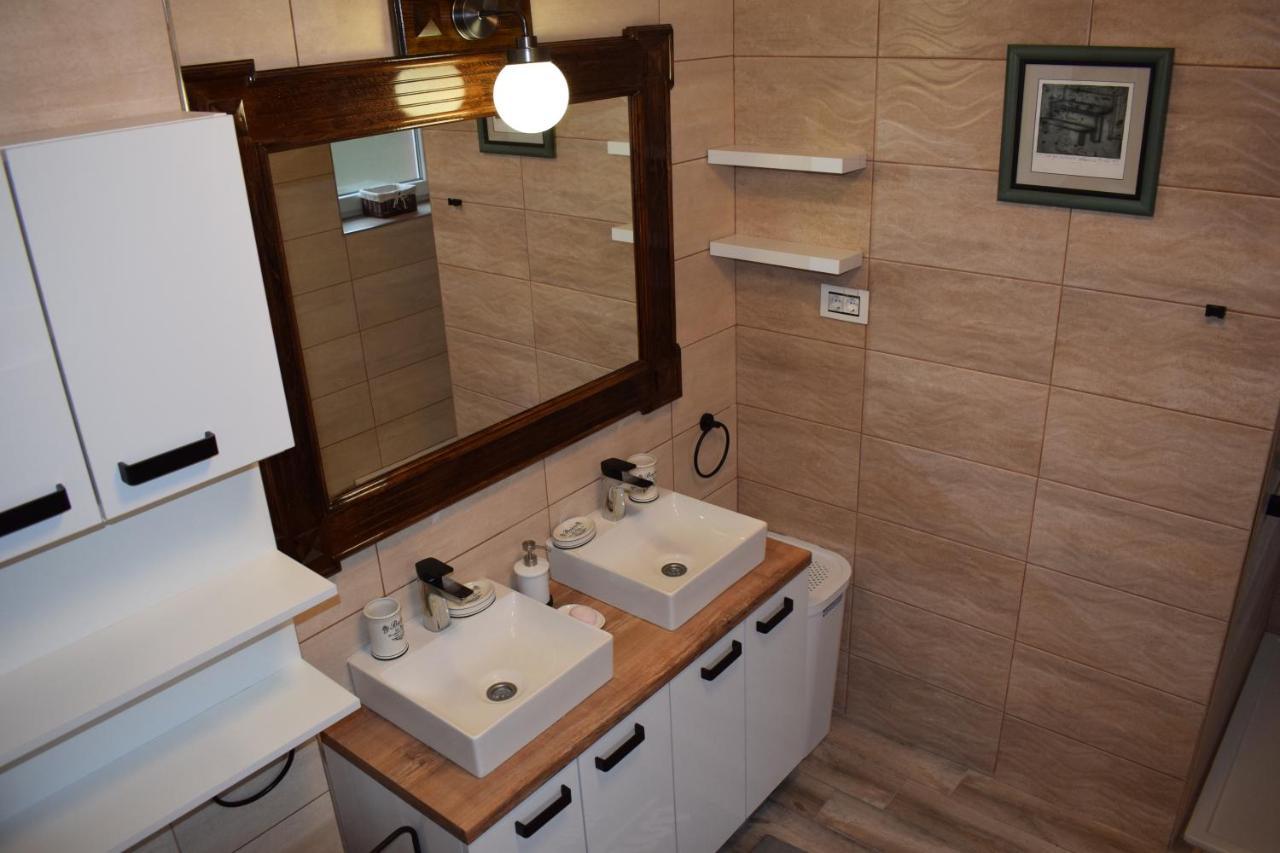Apartman Komfor Premium ซูโบติกา ภายนอก รูปภาพ