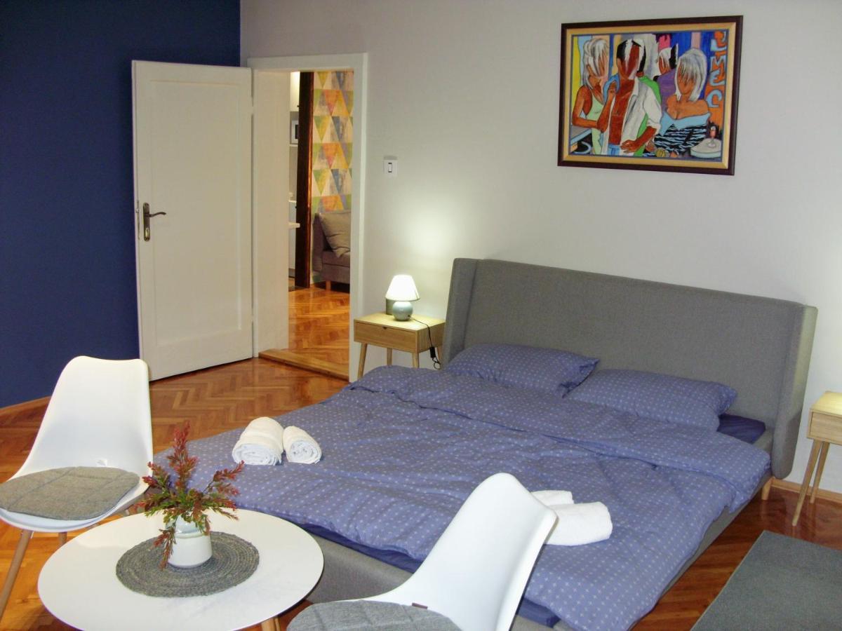 Apartman Komfor Premium ซูโบติกา ภายนอก รูปภาพ
