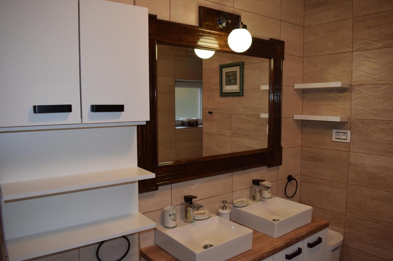 Apartman Komfor Premium ซูโบติกา ภายนอก รูปภาพ